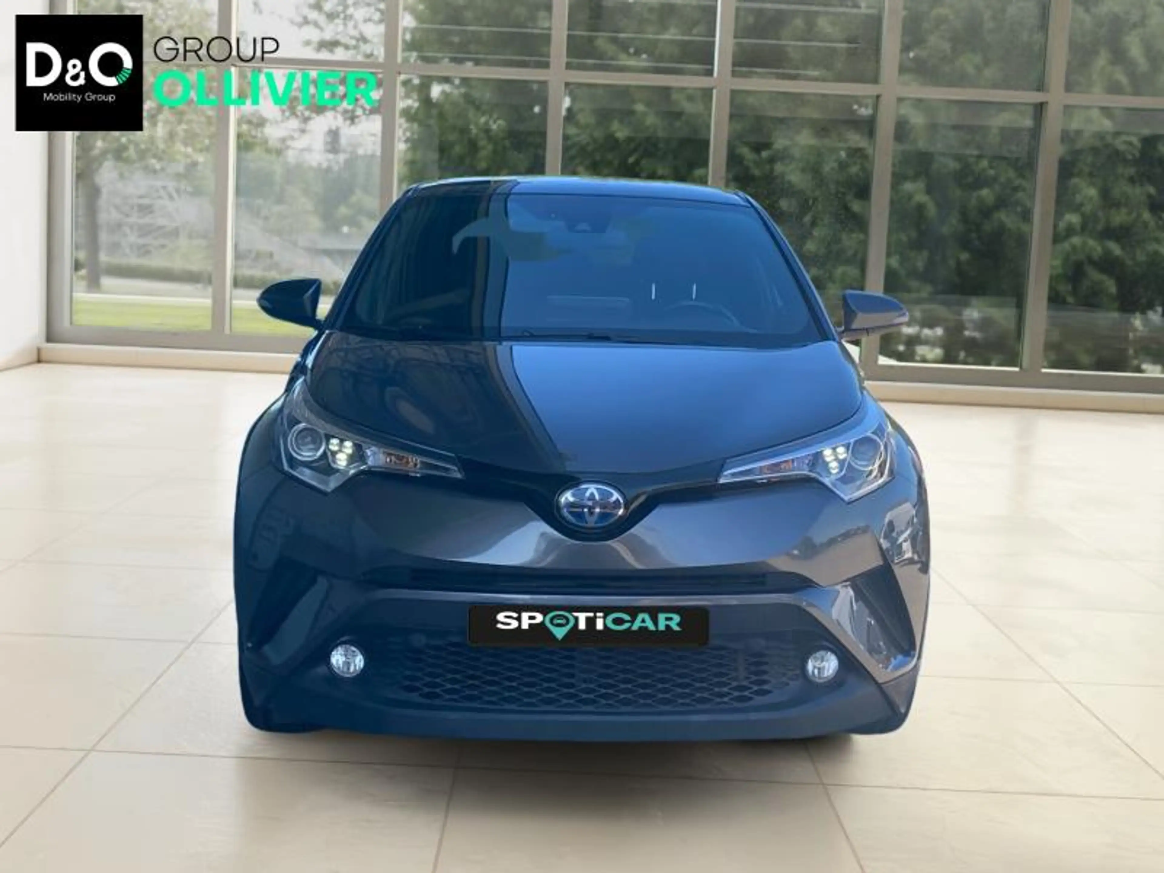 Toyota C-HR C-LUB & NAVI — photo 8