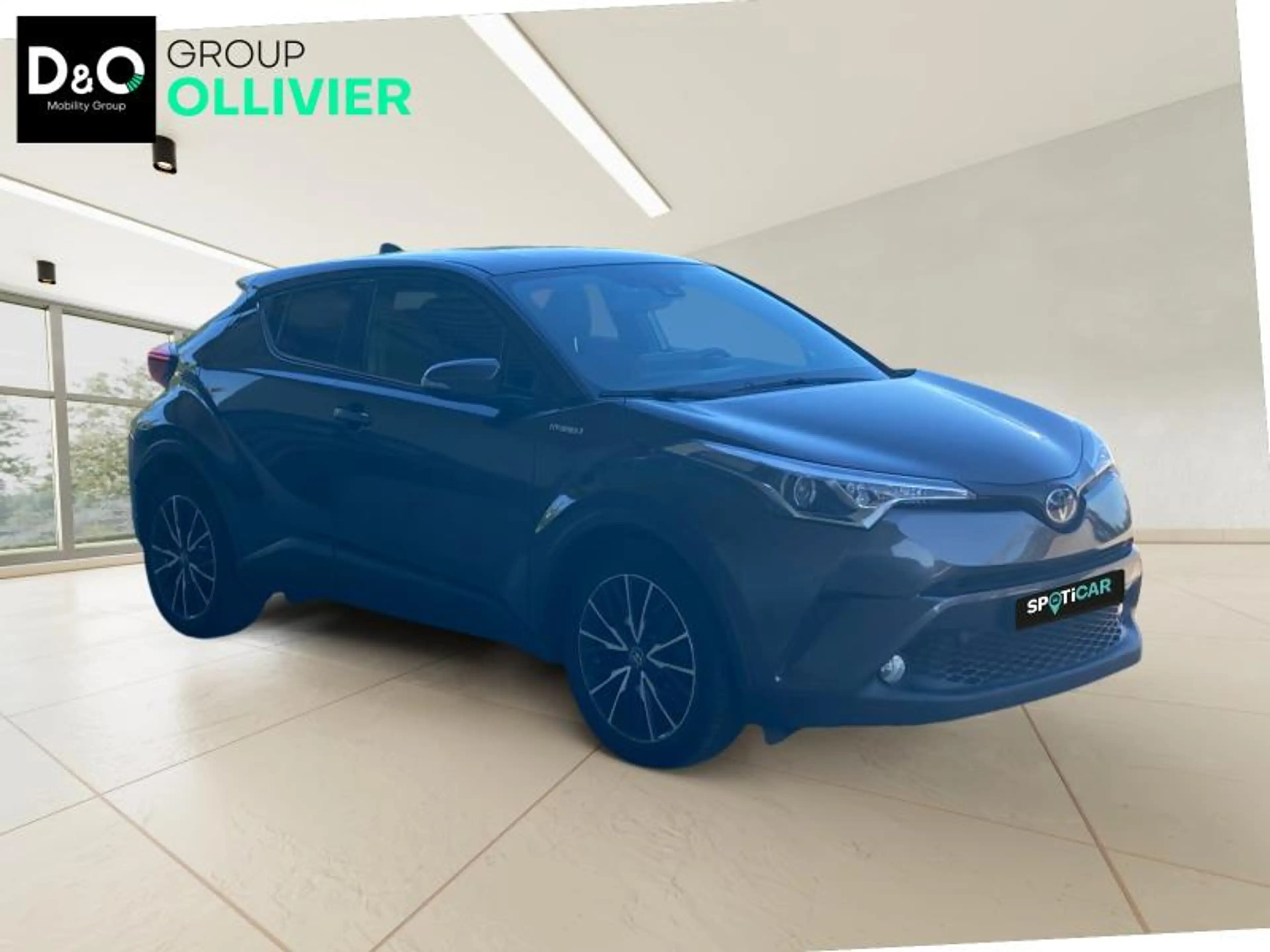 Toyota C-HR C-LUB & NAVI — photo 7