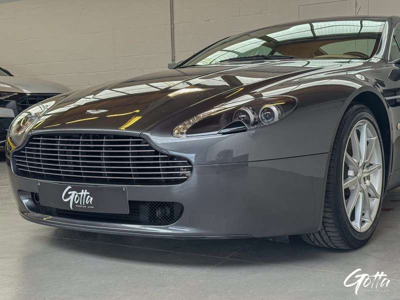 Photo du véhicule Aston Martin Vantage