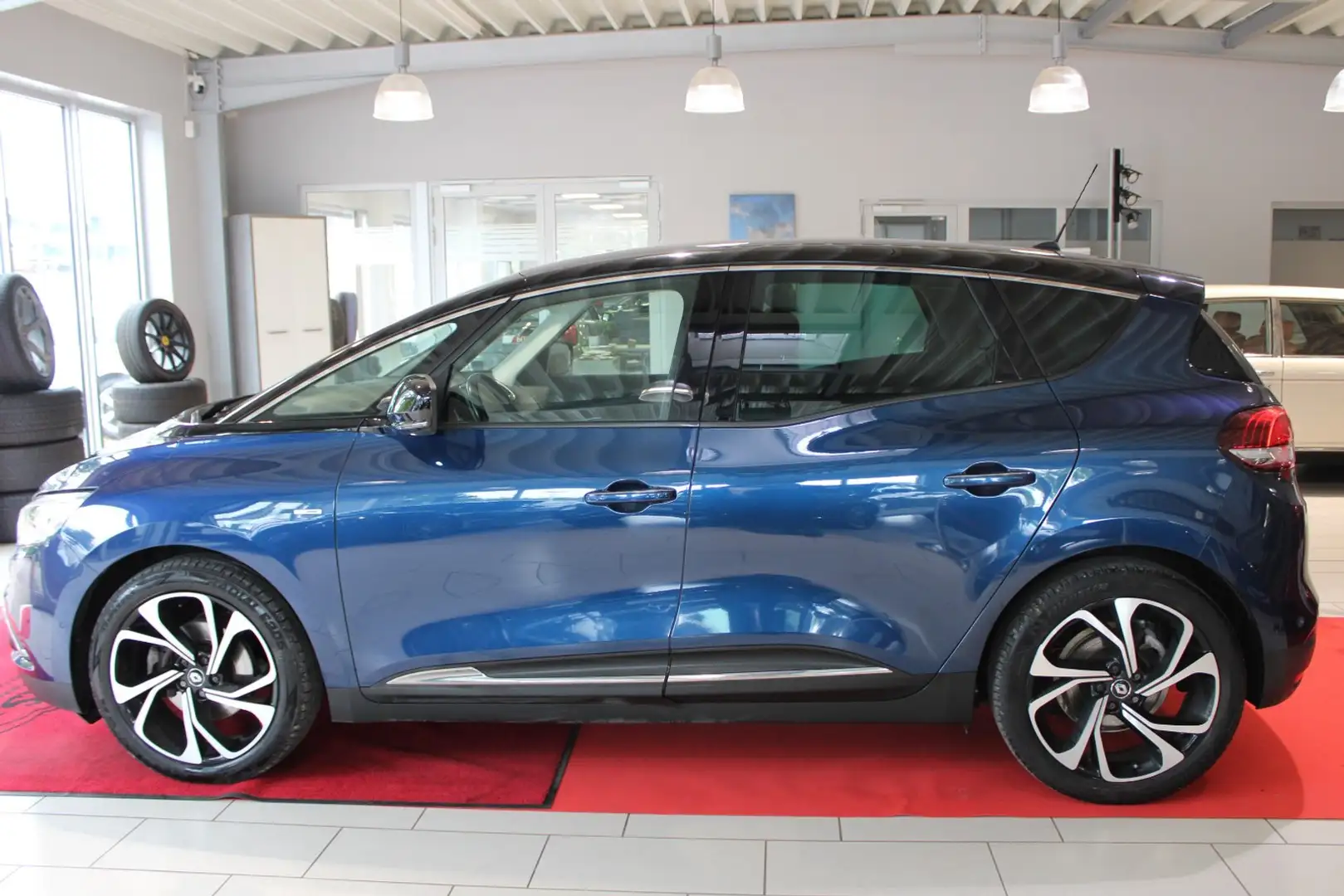Renault Scenic IV BOSE Edition Синій - 2