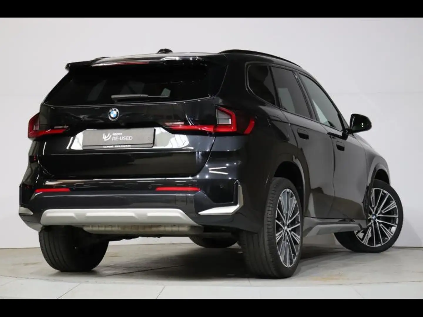 BMW X1 sDrive18i xLine Noir - 2