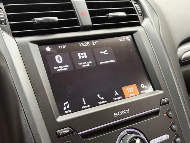 Ford Mondeo view 21