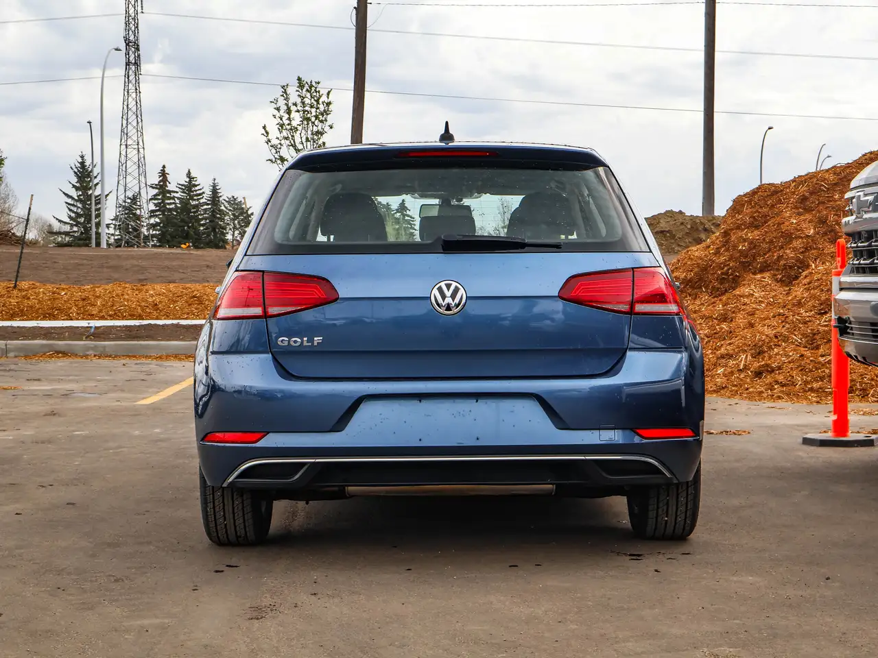 Volkswagen Golf снимка Volkswagen Golf