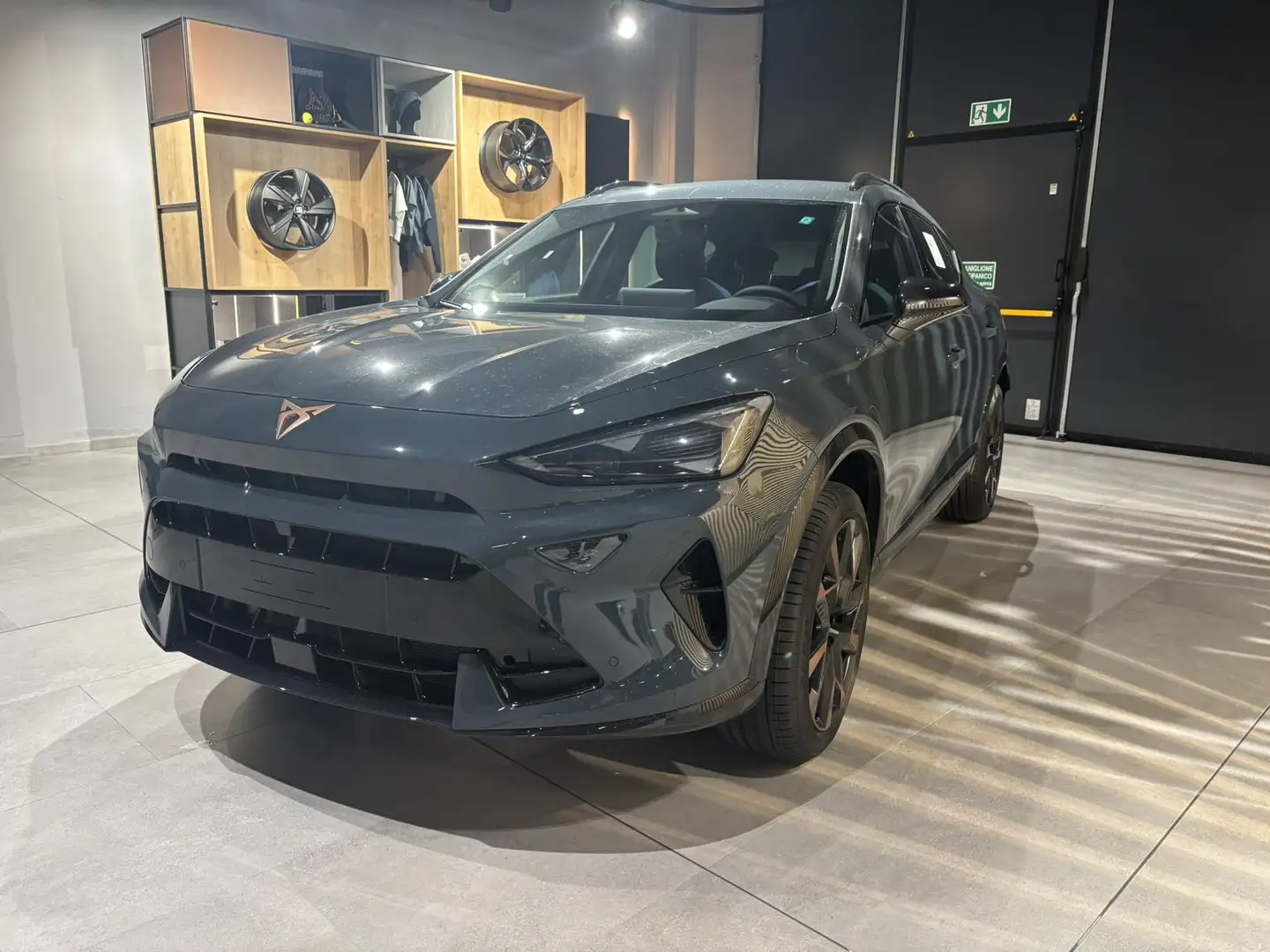 CUPRA Formentor Formentor 1.5 TSI Edge Nuovo Grigio - 1
