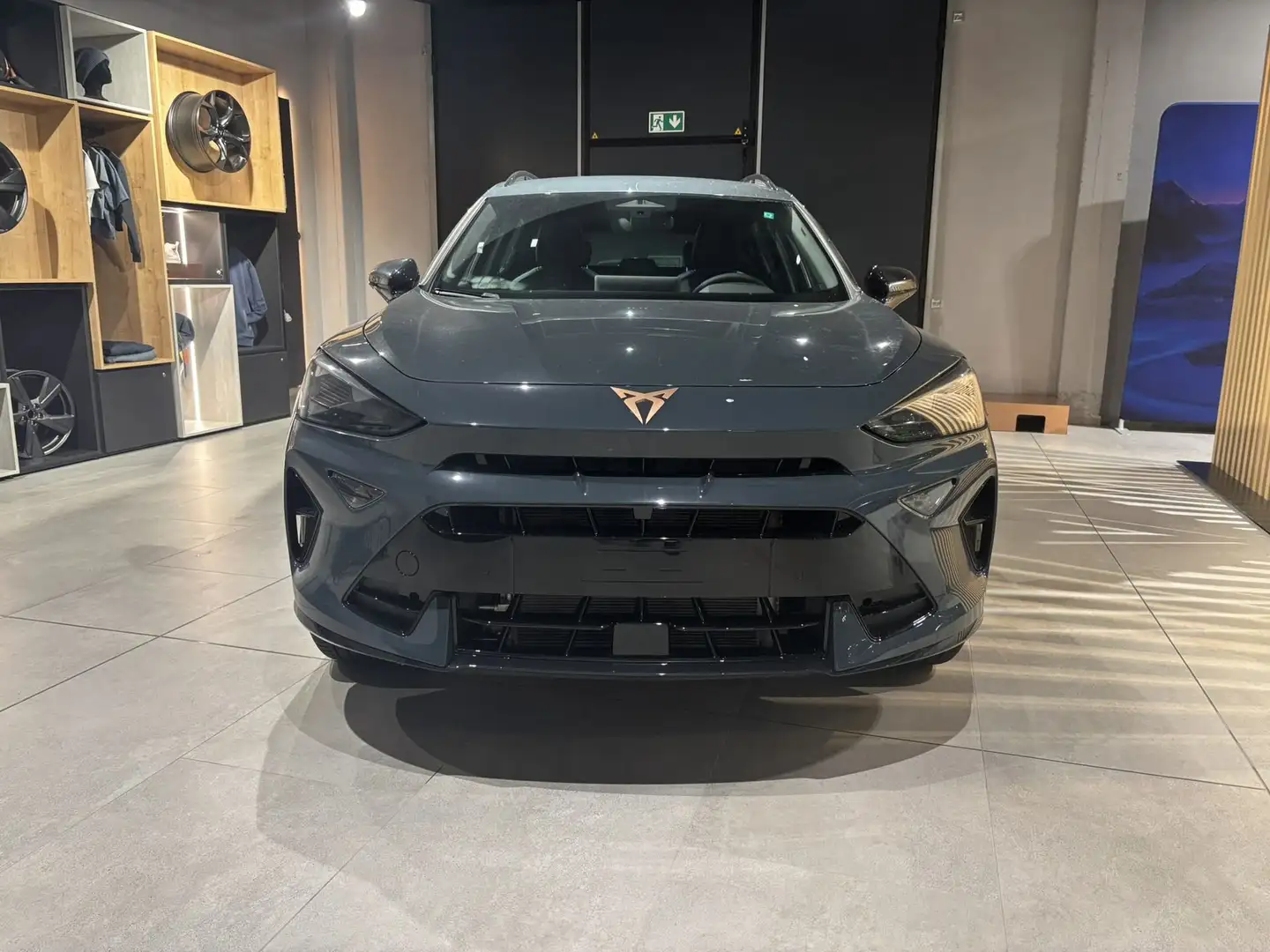 CUPRA Formentor Formentor 1.5 TSI Edge Nuovo Grigio - 2