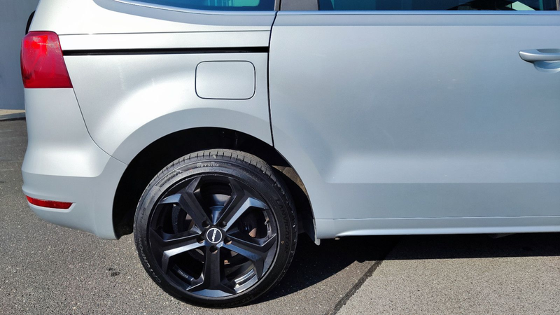 SEAT Alhambra Style 2.0 TDI DSG* 7.Sitzer* Navi* AHK* — photo 9