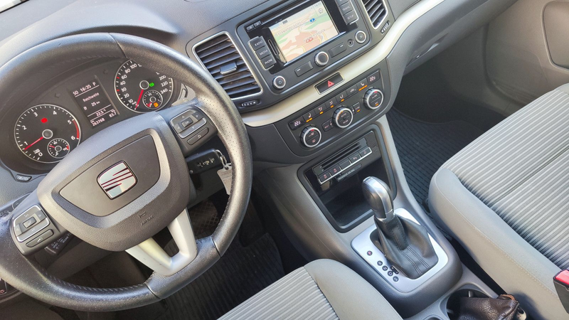 SEAT Alhambra Style 2.0 TDI DSG* 7.Sitzer* Navi* AHK* — photo 14