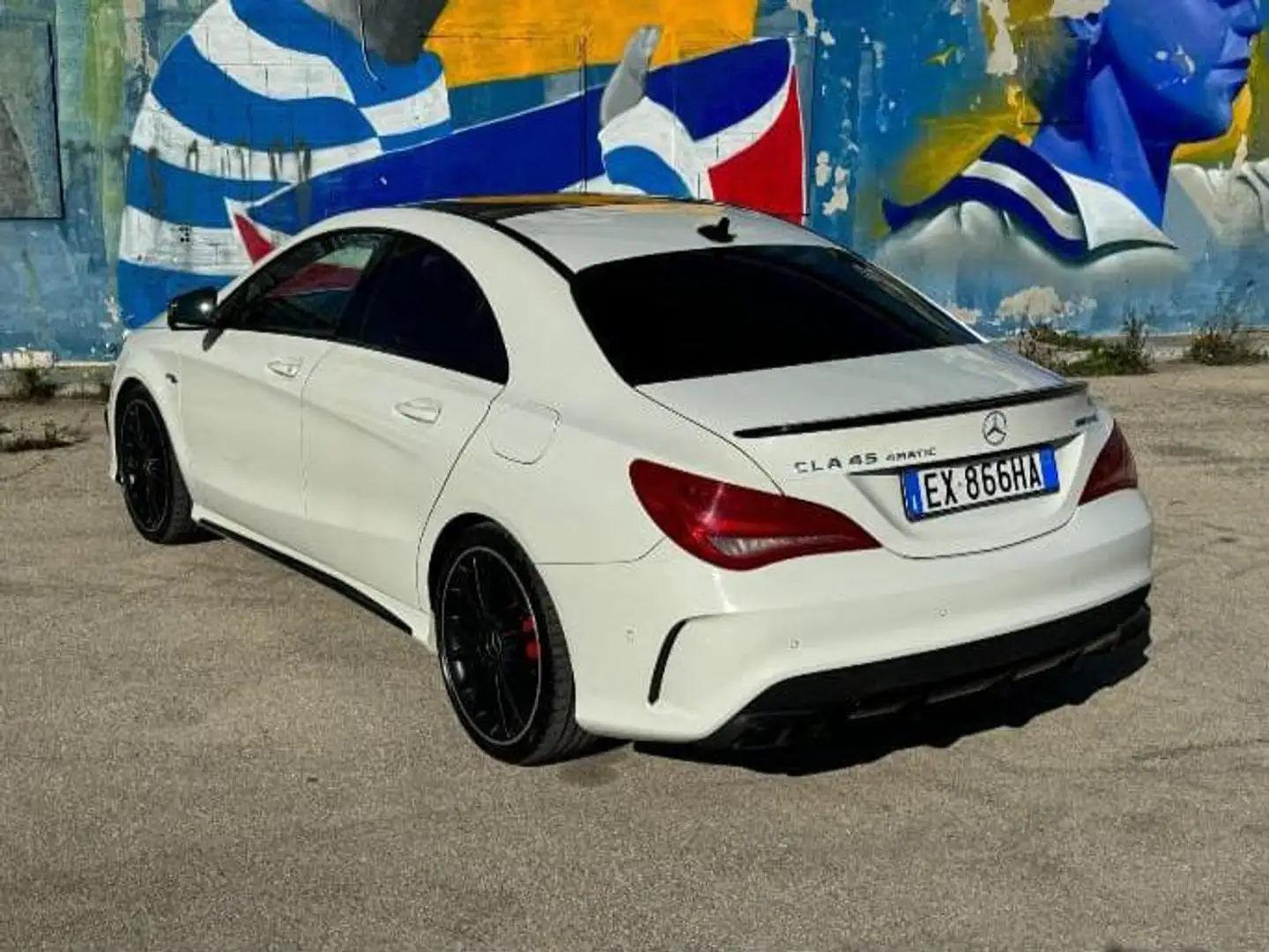 Mercedes-Benz A 45 AMG Mercedes CLA 45 AMG Blanc - 1