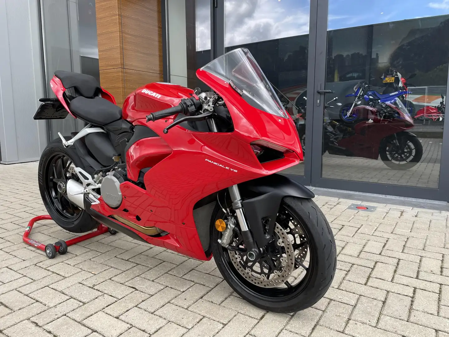 Ducati Panigale V2 # 14.000 KM # ZGAN Roşu - 2