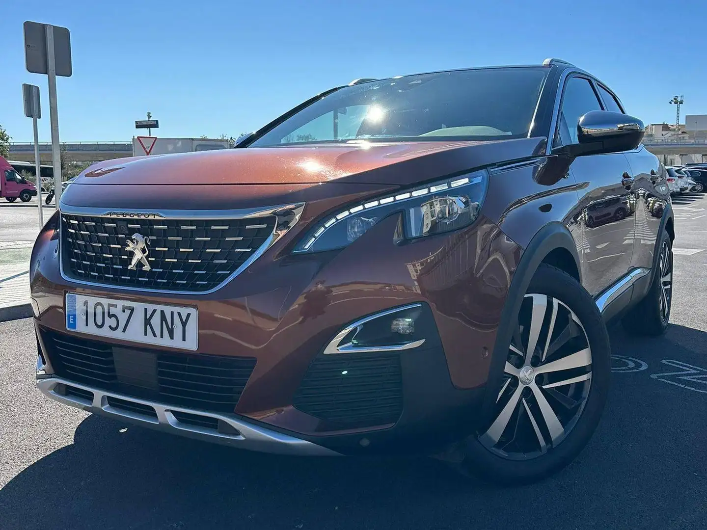 Peugeot 3008 3008 2.0BlueHDi GT S Marrón - 2