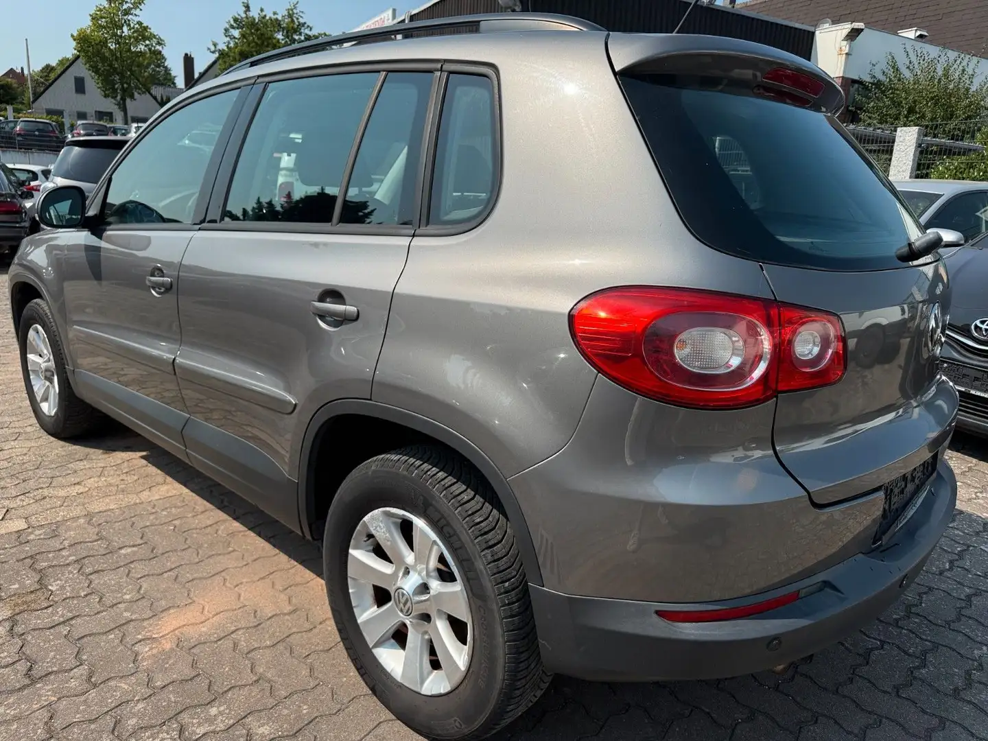 Volkswagen Tiguan 2.0 TSI DSG 4MOTION ,PDC Brun - 2