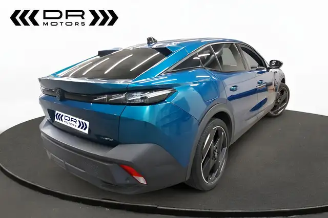 Peugeot 408 view 2