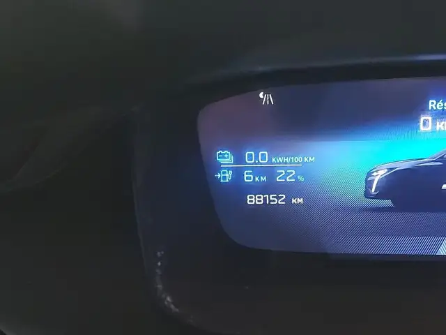 Peugeot 408 view 4