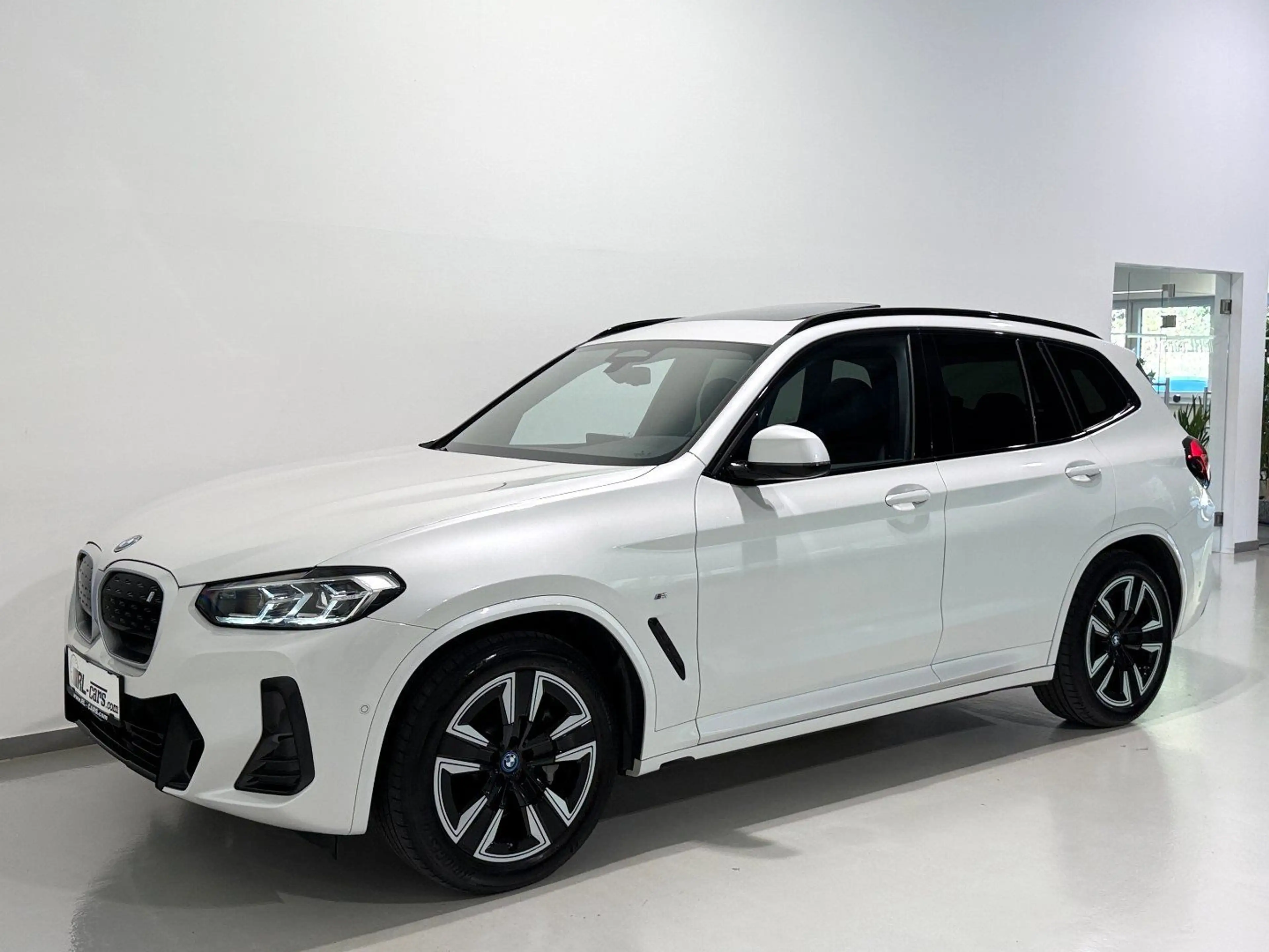 BMW iX3 LCI Inspiring/M-Sport/Panorama/ACC/Memory/Kamera — photo 6