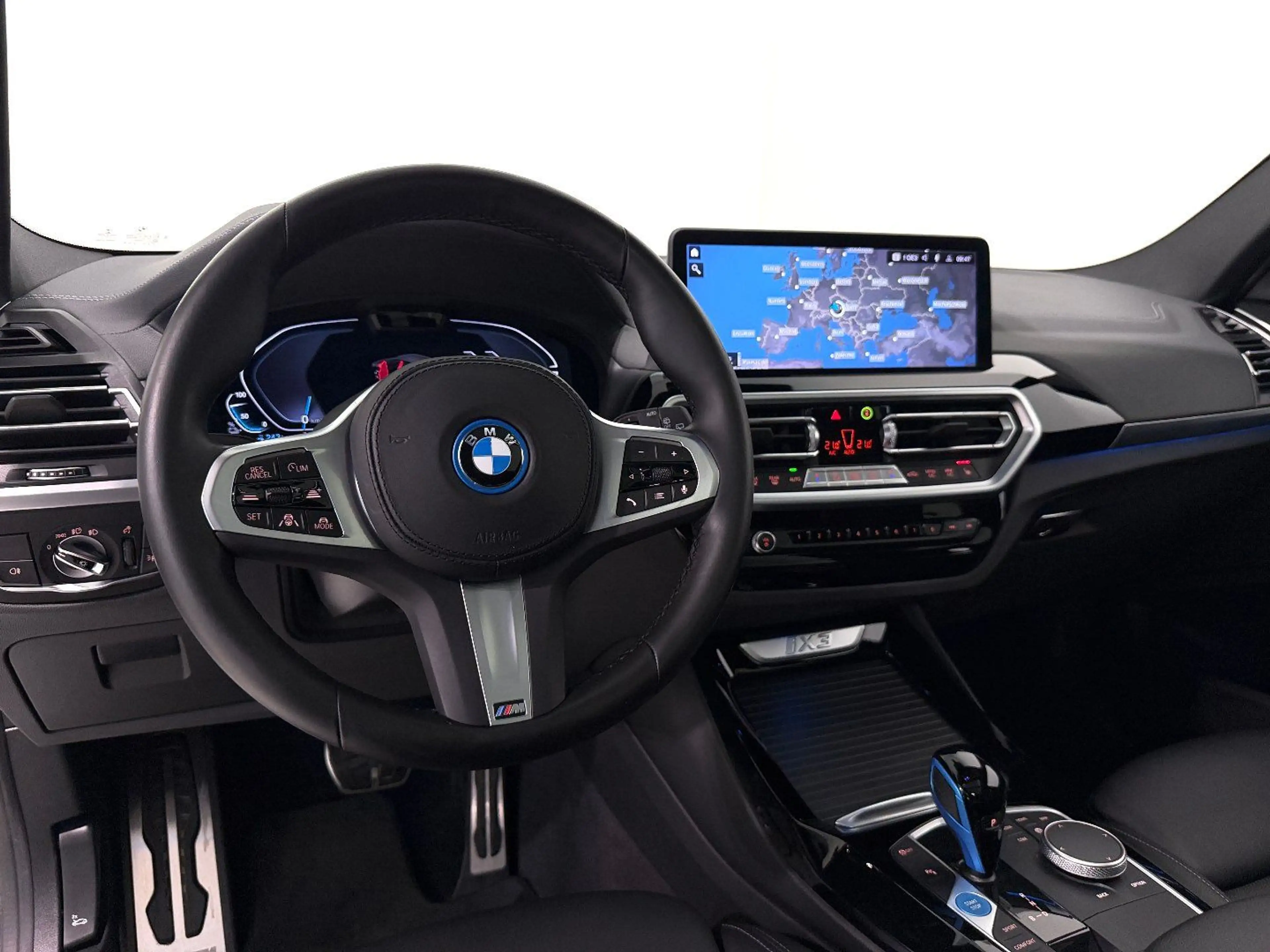 BMW iX3 LCI Inspiring/M-Sport/Panorama/ACC/Memory/Kamera — photo 9