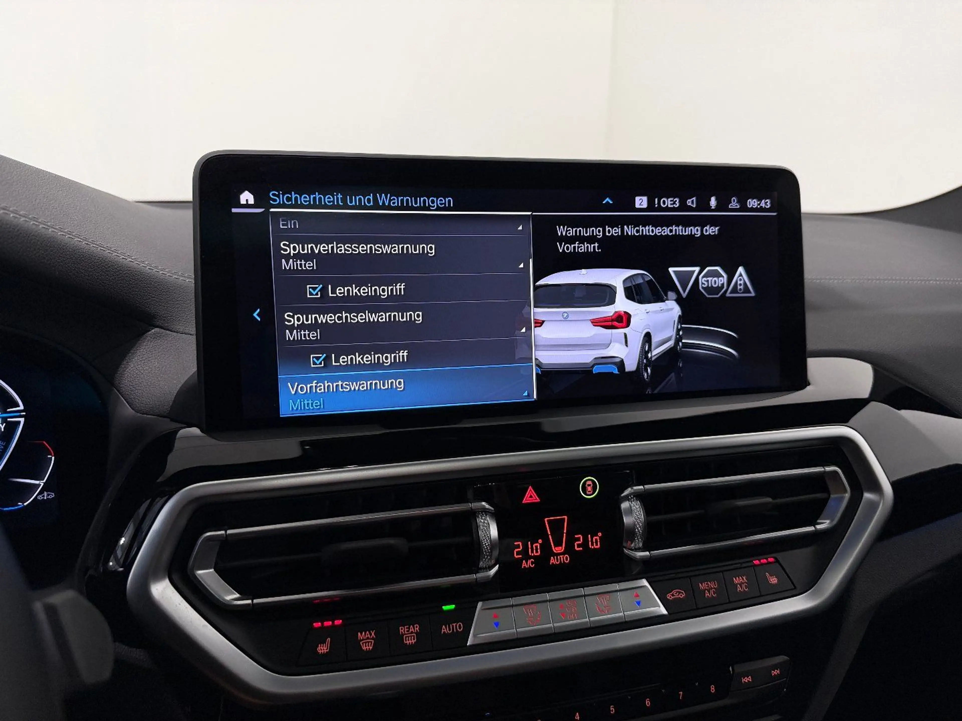 BMW iX3 LCI Inspiring/M-Sport/Panorama/ACC/Memory/Kamera — photo 15