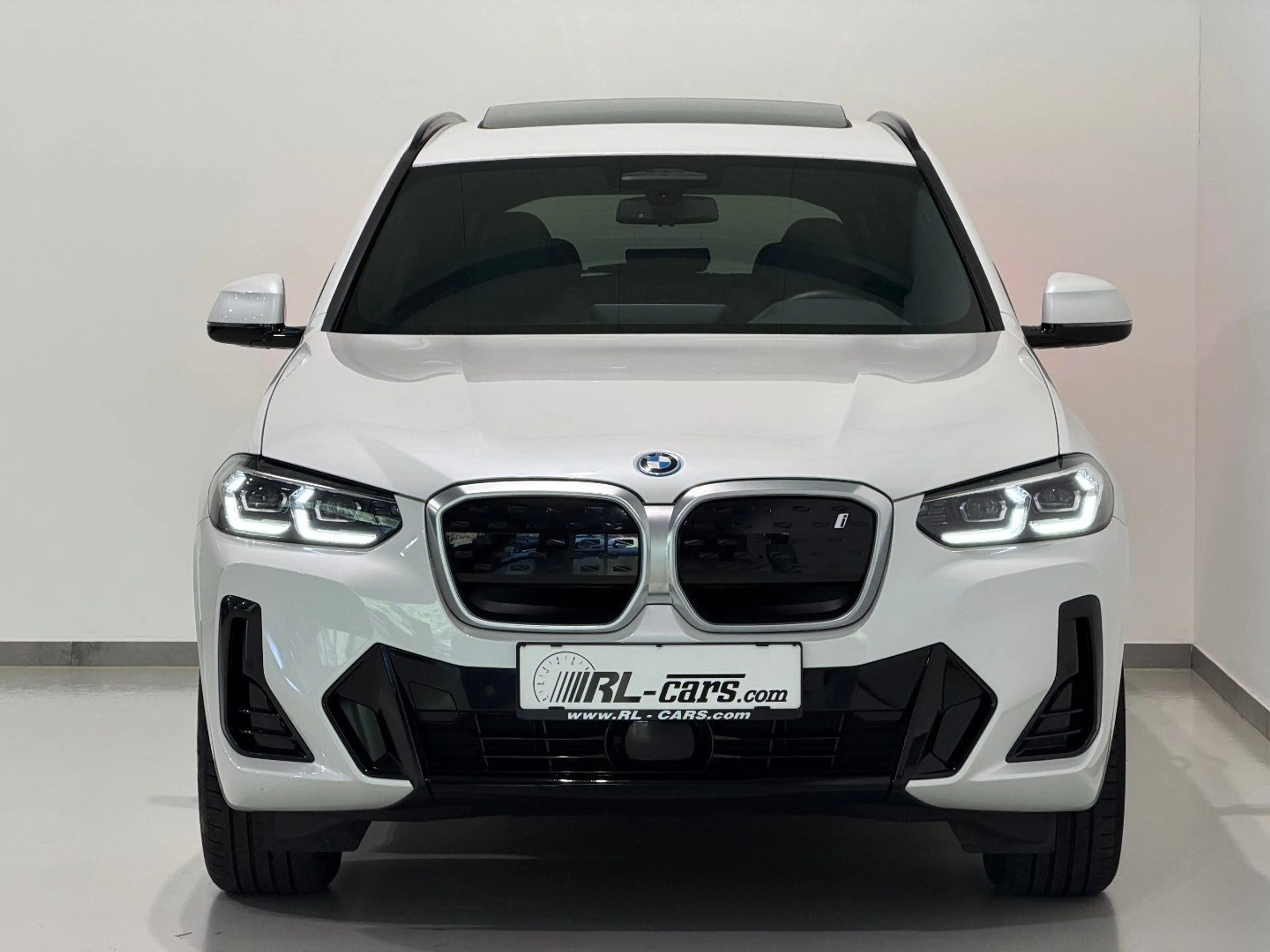 BMW iX3 LCI Inspiring/M-Sport/Panorama/ACC/Memory/Kamera — photo 3