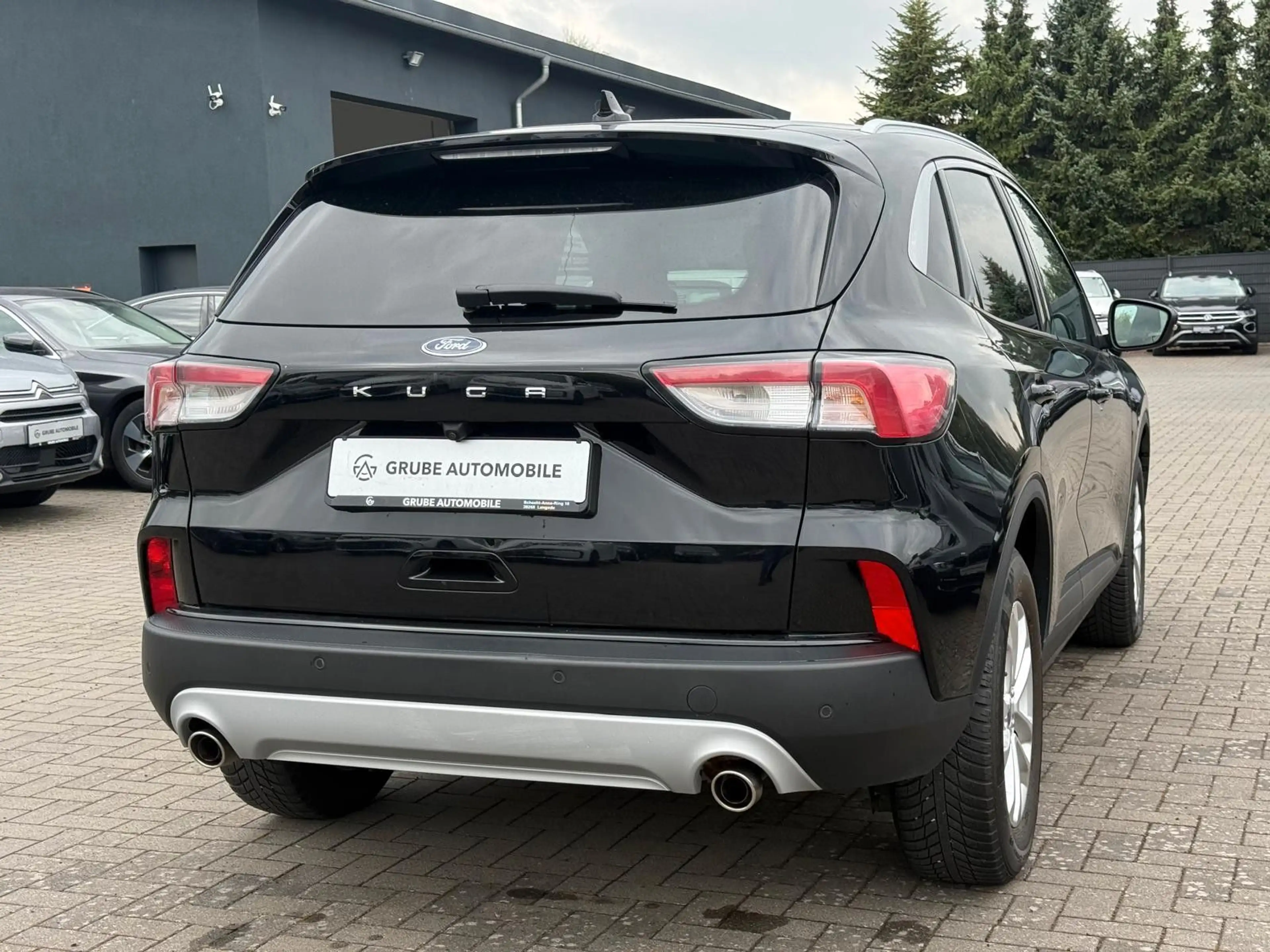 Ford Kuga DIGITAL*LED*NAV*SHZ*ACC*CAM* — photo 8
