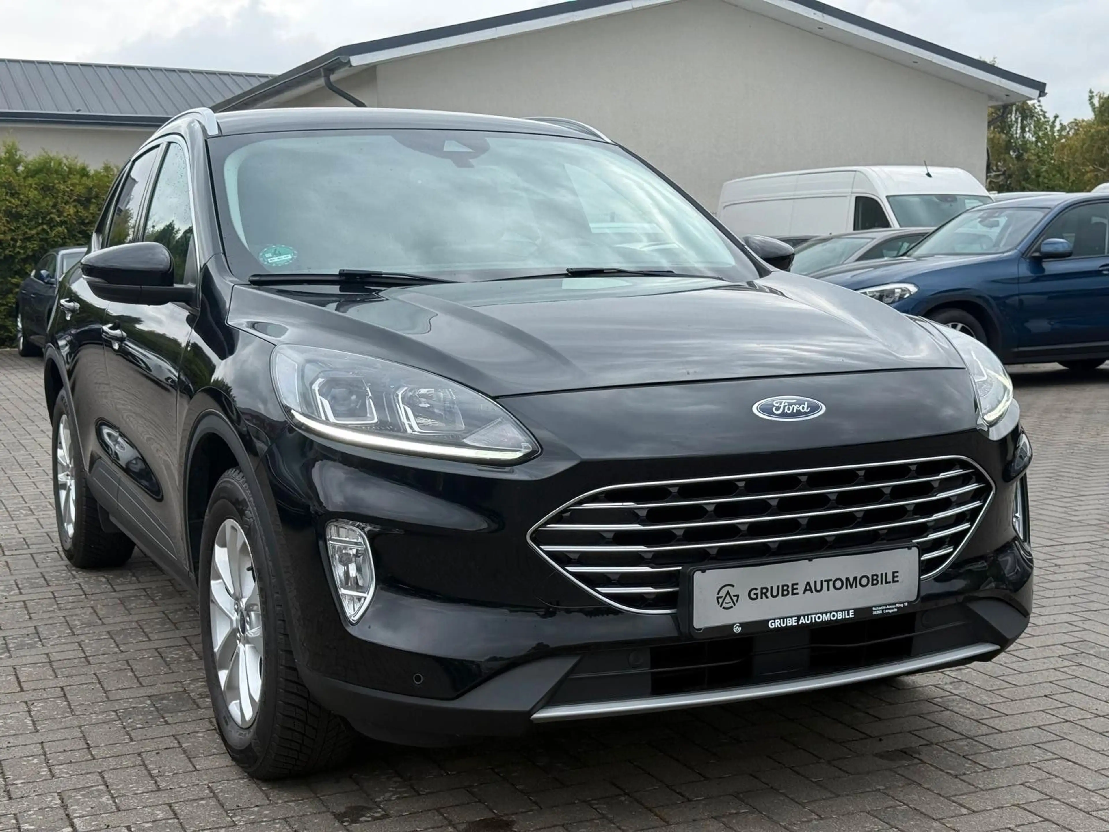 Ford Kuga DIGITAL*LED*NAV*SHZ*ACC*CAM* — photo 3