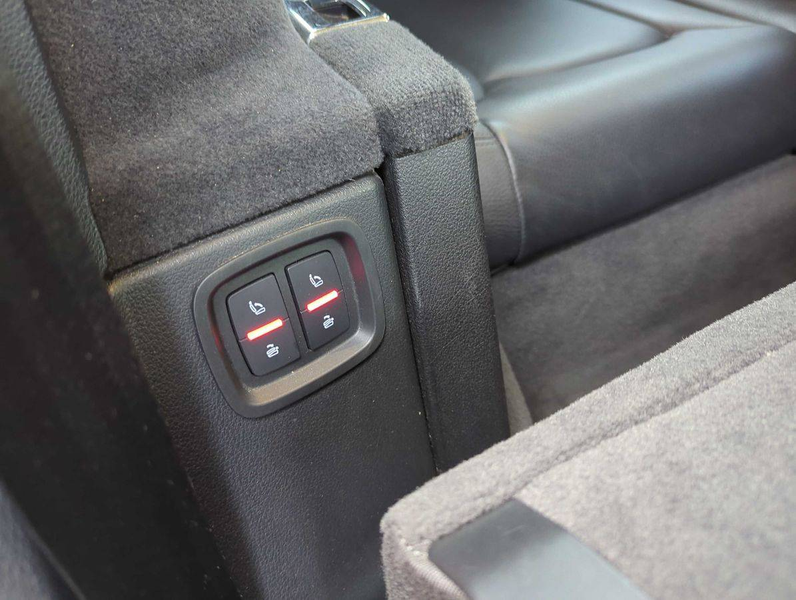 Audi Q7 50 TDI quattro basis — photo 12