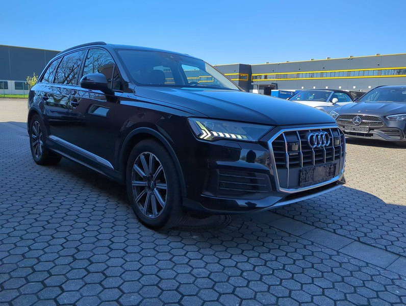 Audi Q7 50 TDI quattro basis — photo 5