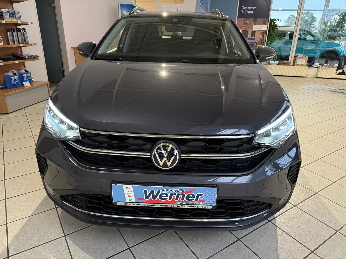 Volkswagen Taigo Life 1.0TSI AHK App-Navi LED Grau - 2