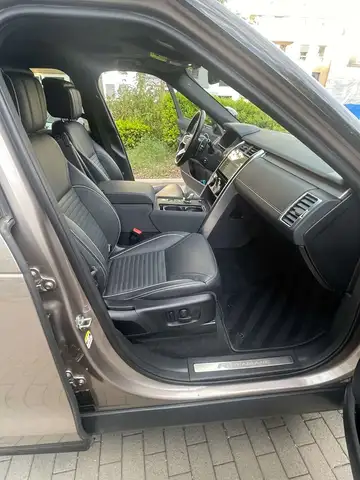 Land Rover Discovery Discovery D250 R-Dynamic HSE