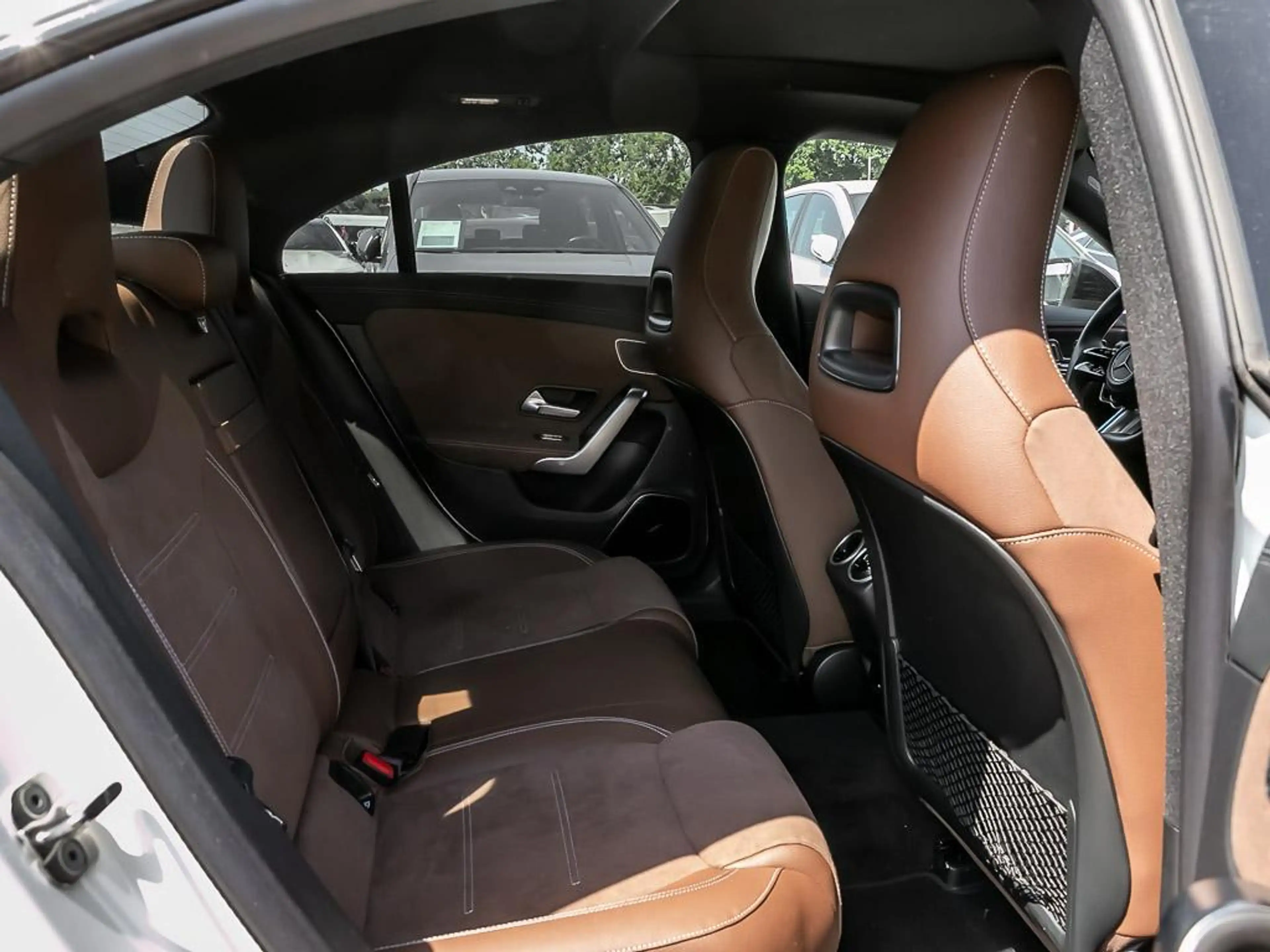 Mercedes-Benz CLA 220 d AMG Premium PLUS Night Sitzhzg. Distr. — photo 6