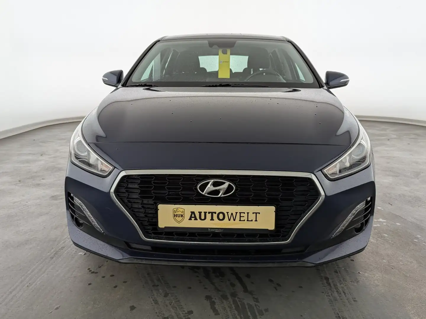 Hyundai i30 i30 1.4 Select NAVI+RFK+SHZ+TEMP+SPUR+ Navi/Klima Blue - 2