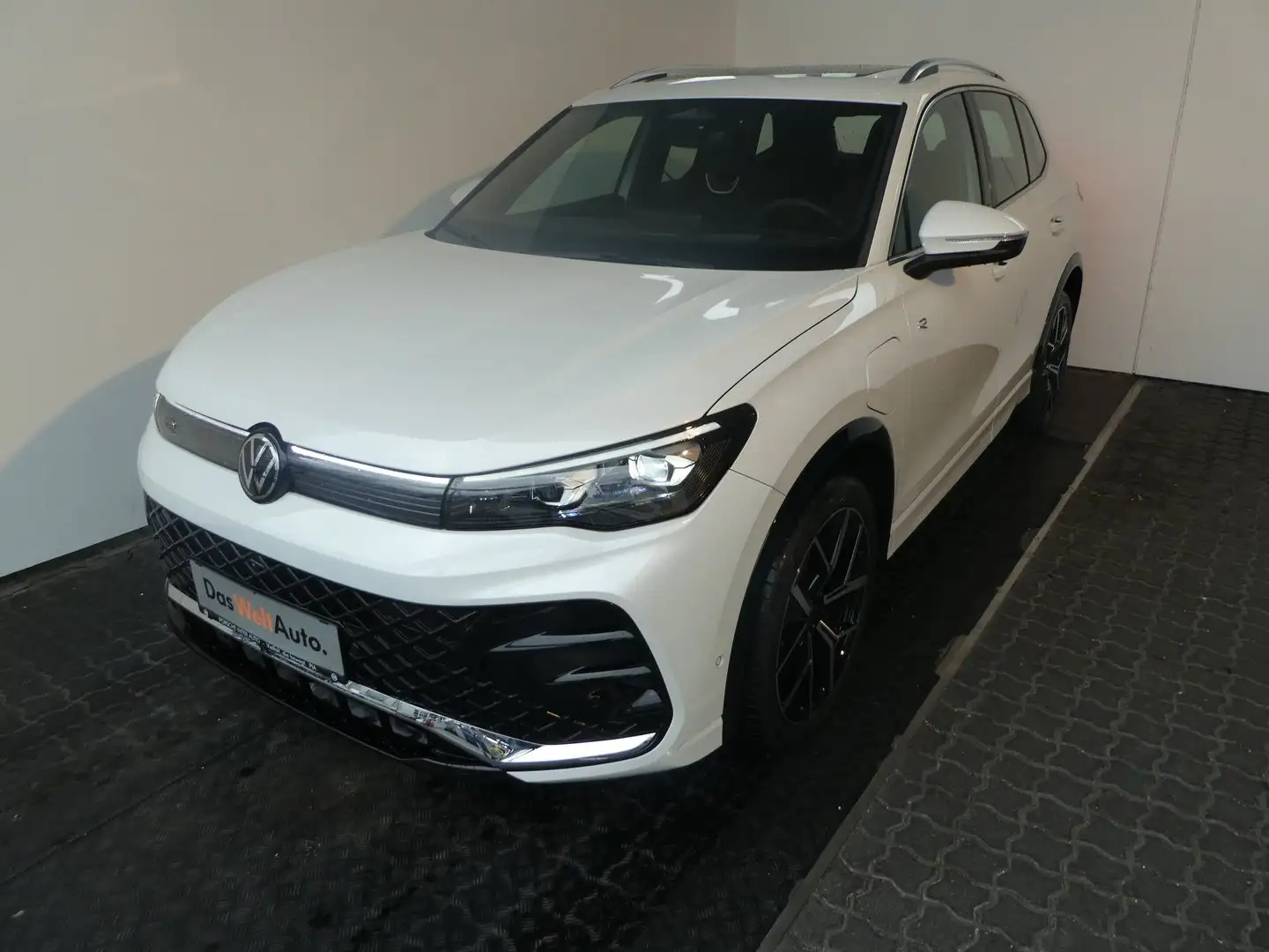 Volkswagen Tiguan Sport eHybrid DSG 150 kW Weiß - 1