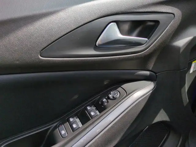 Opel Grandland X view 12