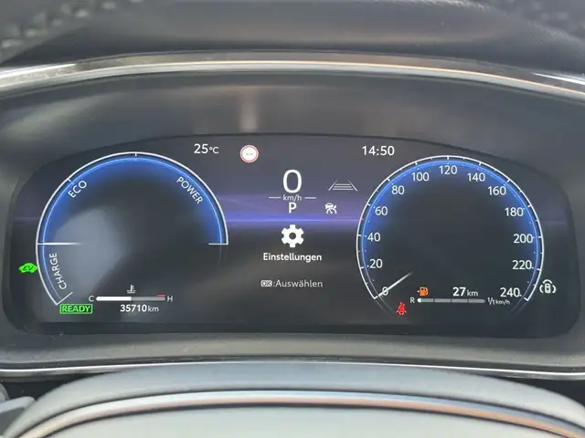 Toyota Corolla view 11