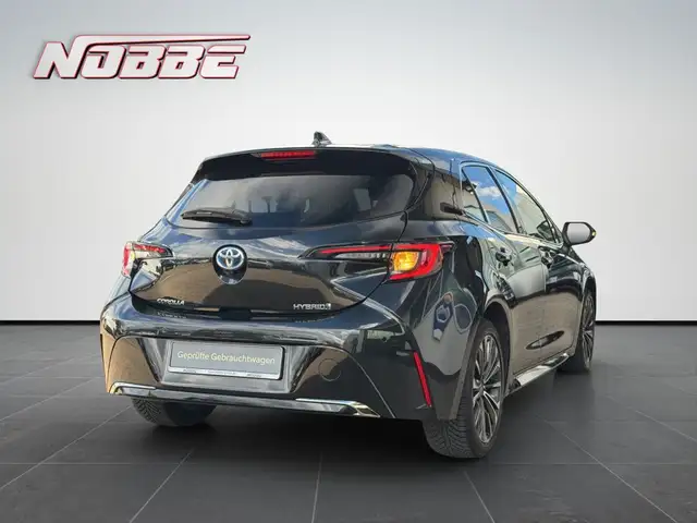 Toyota Corolla view 5