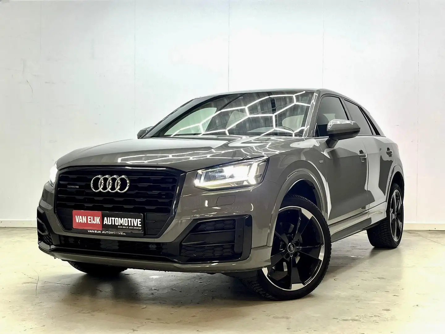 Audi Q2 2.0i quattro Sport Edition / B&O / Quantum grey Grijs - 2