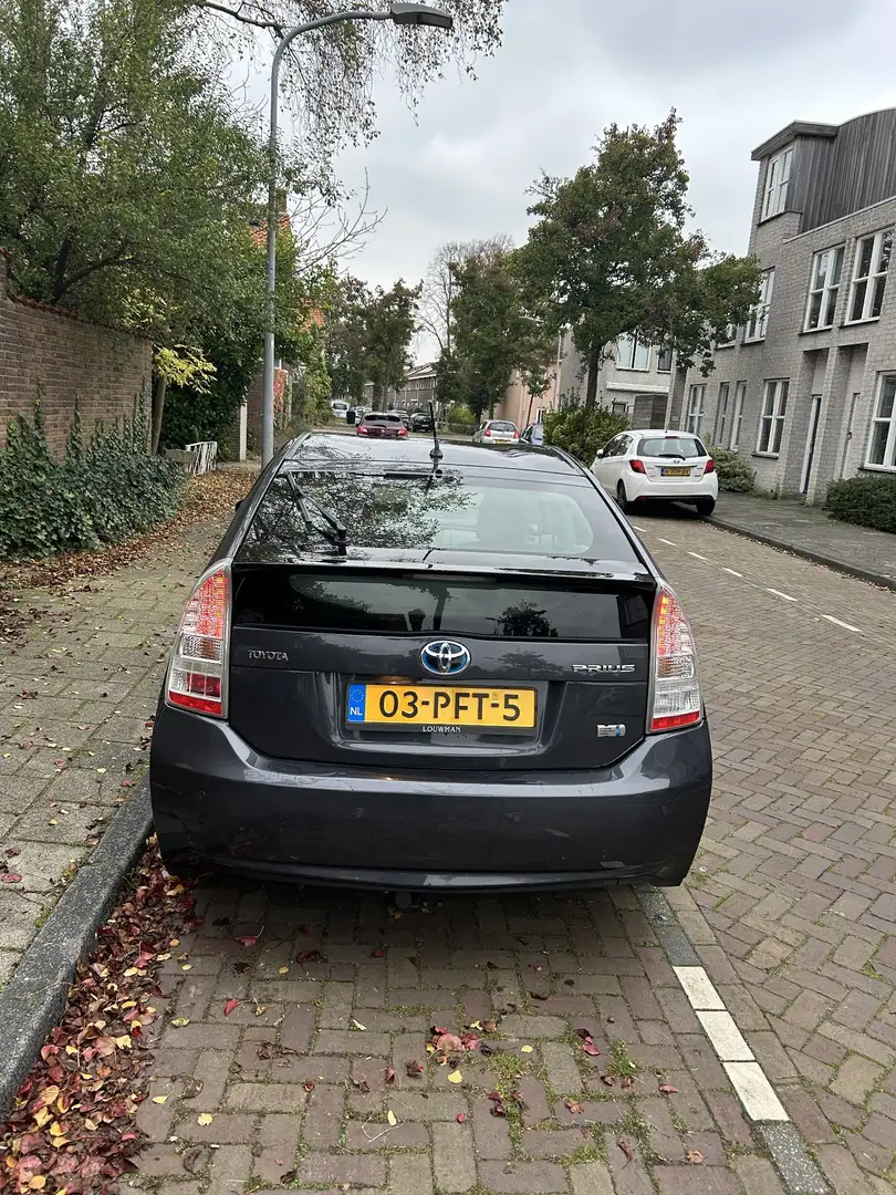 Toyota Prius (Hybrid) Executive - 1