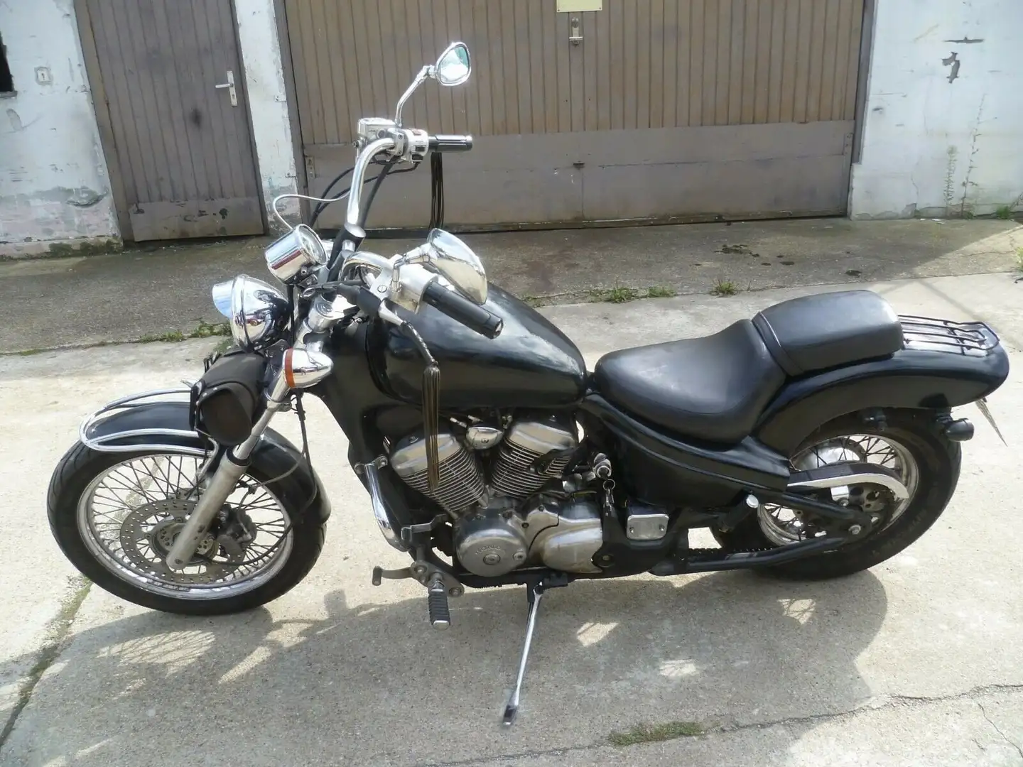 Honda VT 600 Чёрный - 1