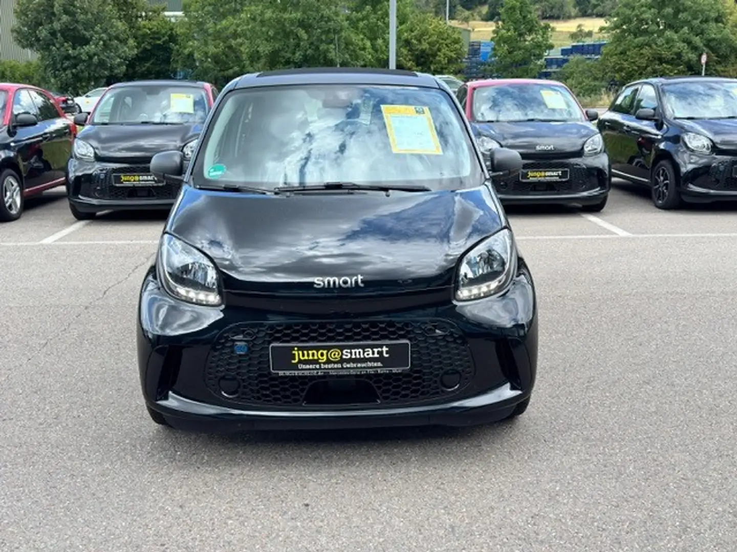 smart forFour EQ  22KW Schnelllader Pano LM KlimaA AUT Noir - 2