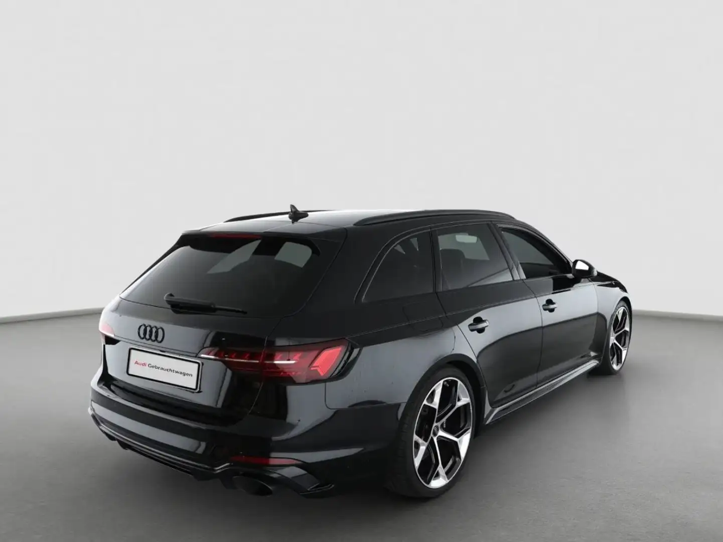 Audi RS4 Avant qu COMPETITION PANO 290KM/H B&O Schwarz - 2