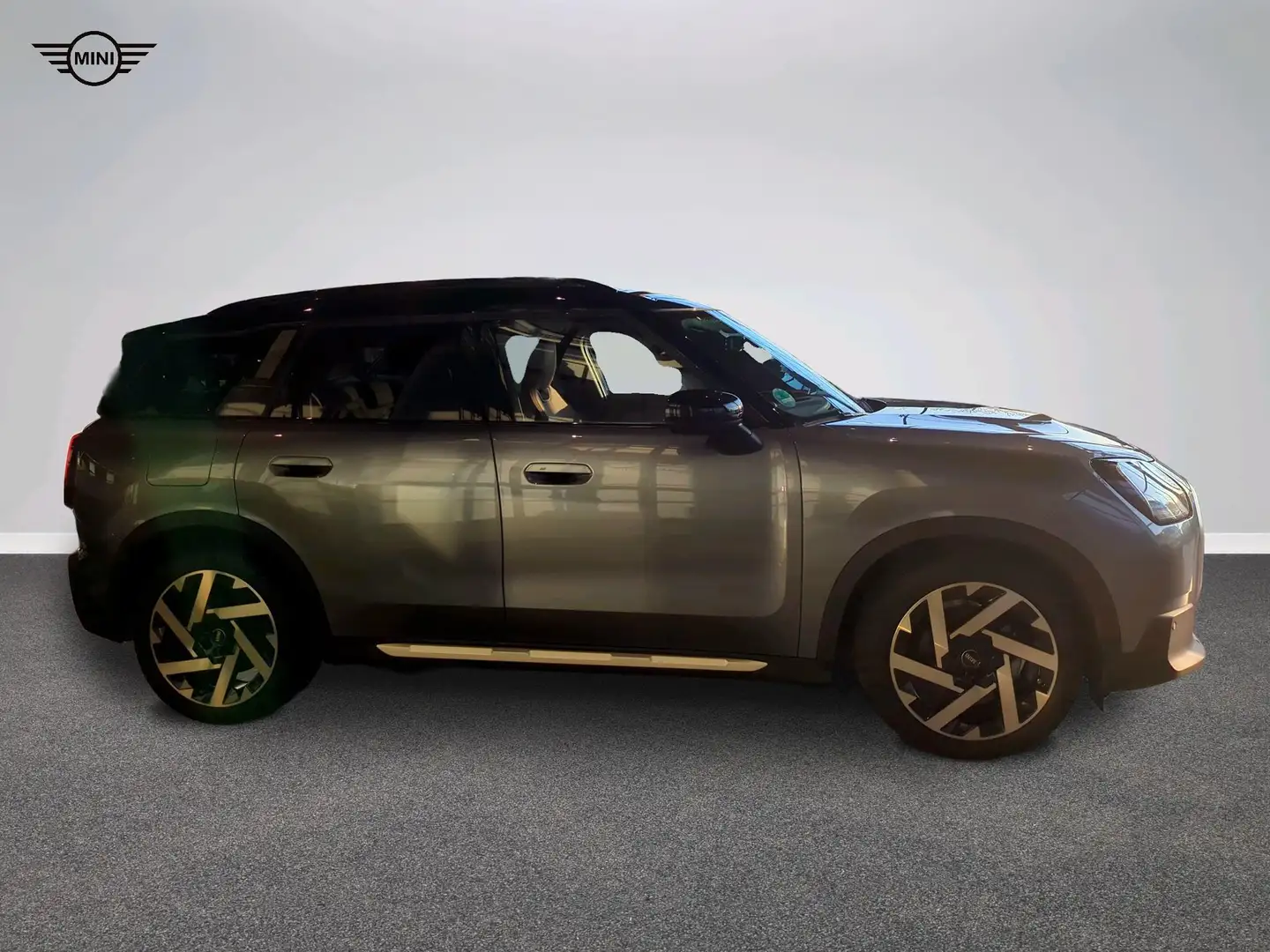 MINI Countryman D Favoured Trim Verde - 2