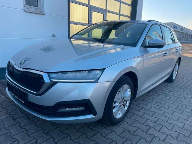 Imagine Skoda Octavia TDI Combi Ambition/1HD/MWST/SHZ/NAVI/PDC