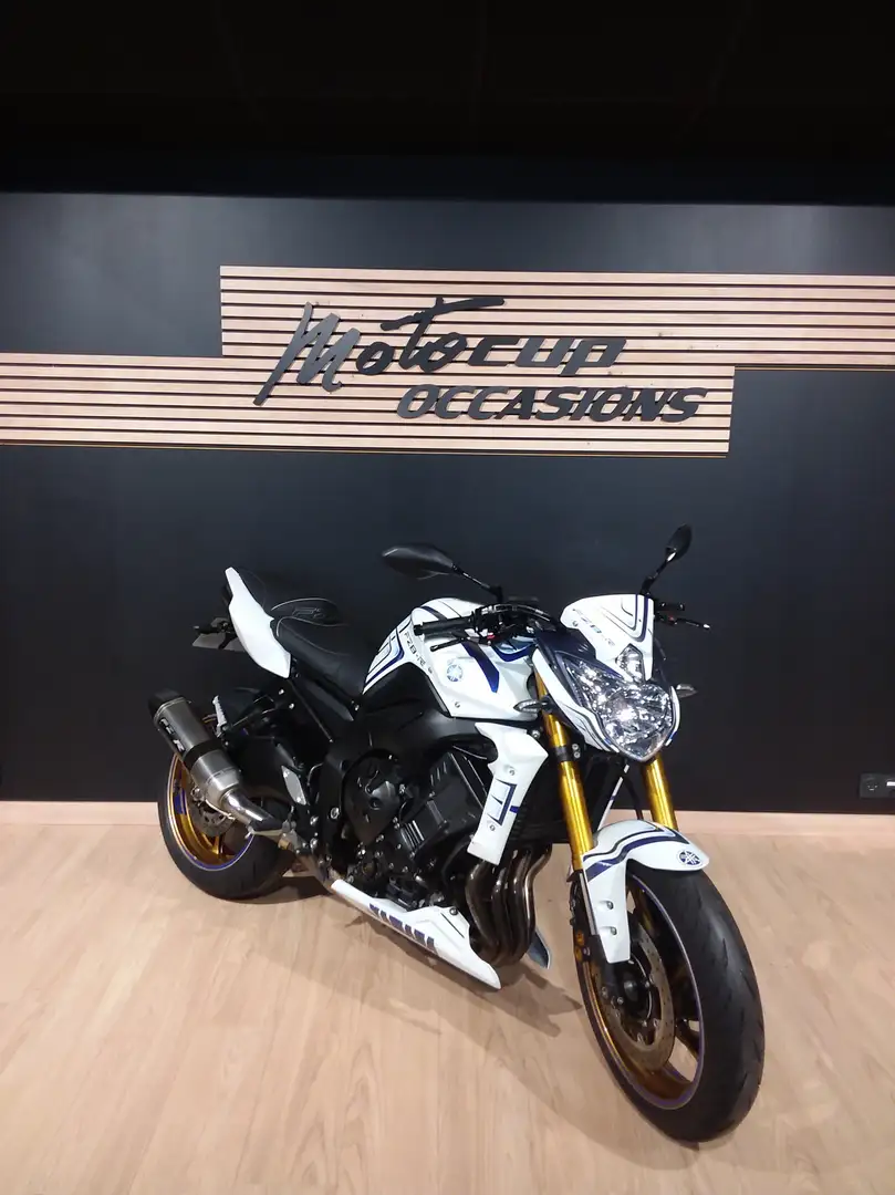 Yamaha FZ 8 Weiß - 2
