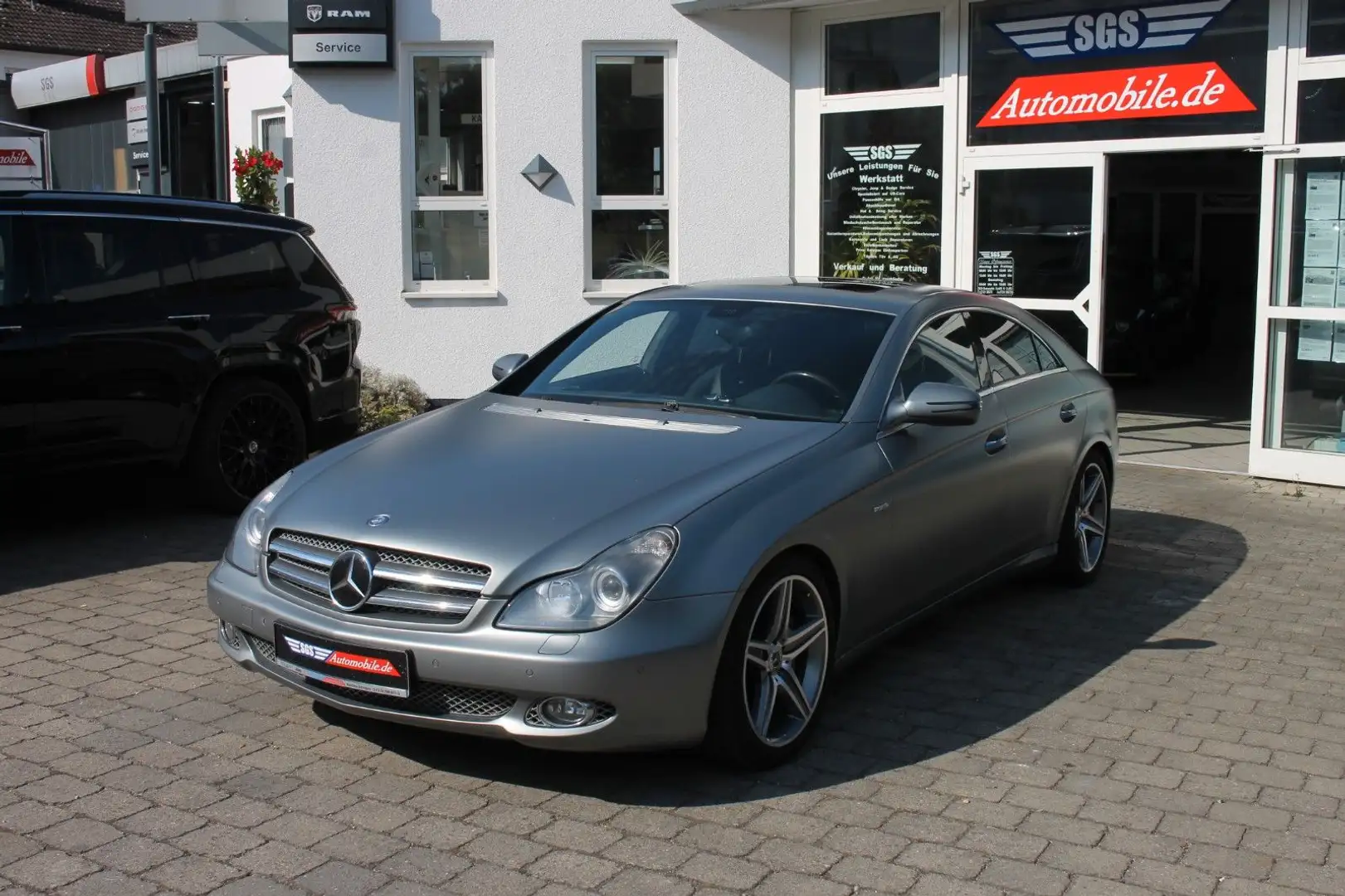 Mercedes-Benz CLS 500 CLS CLS 500 Grand Edition Grau - 1