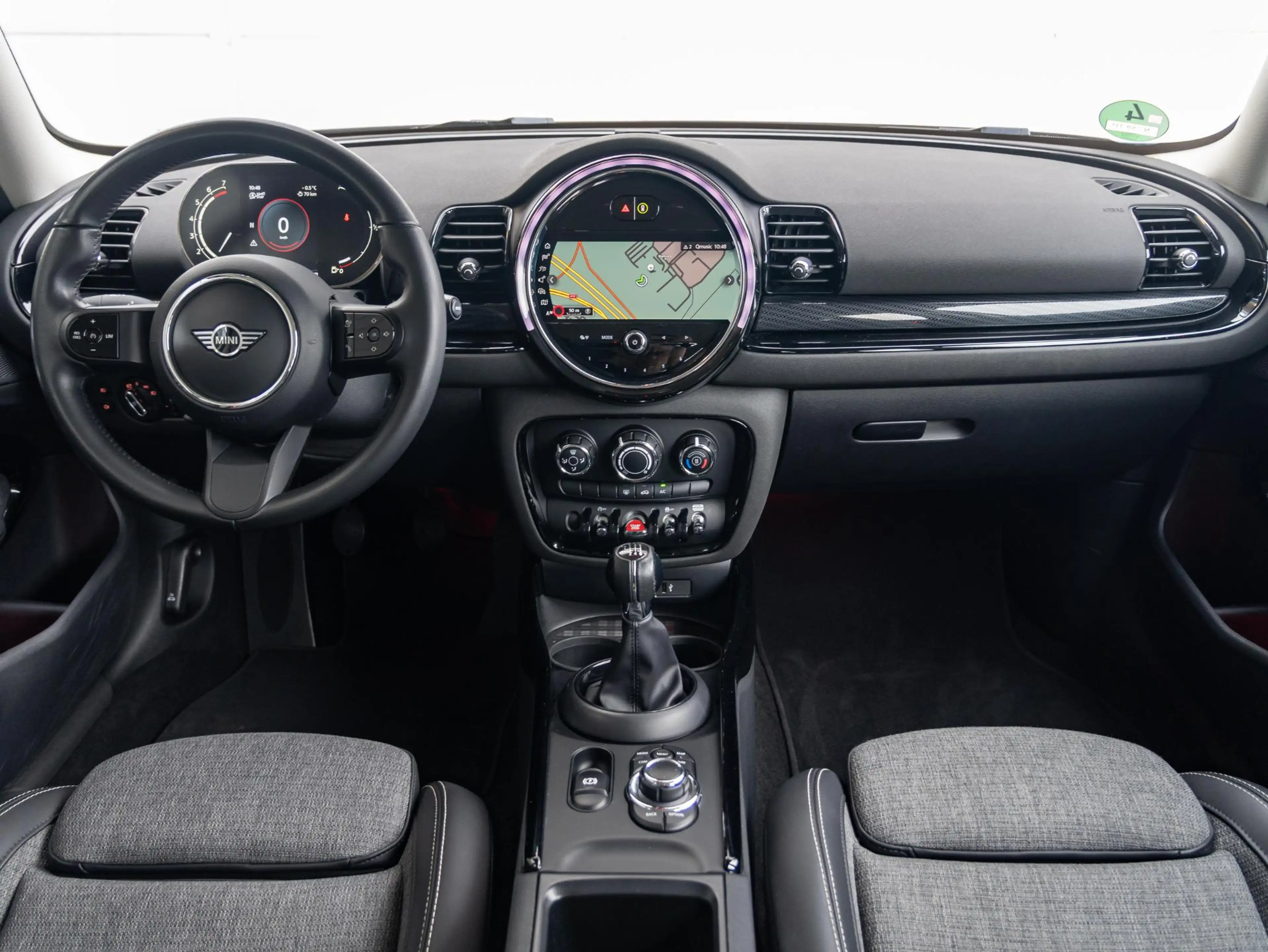 MINI One Clubman Classic + Business Edition + Apple Carplay — photo 3