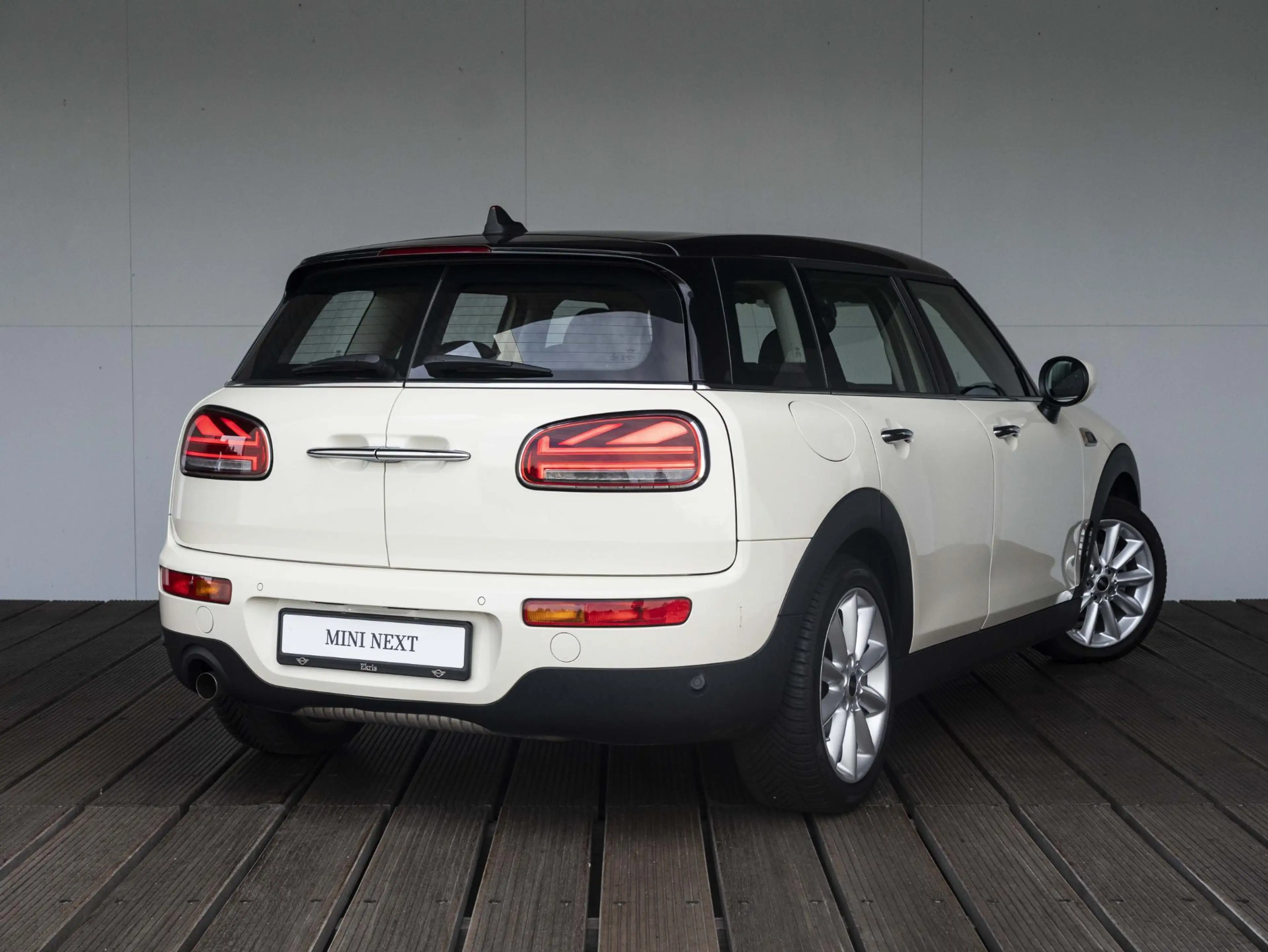 MINI One Clubman Classic + Business Edition + Apple Carplay — photo 2