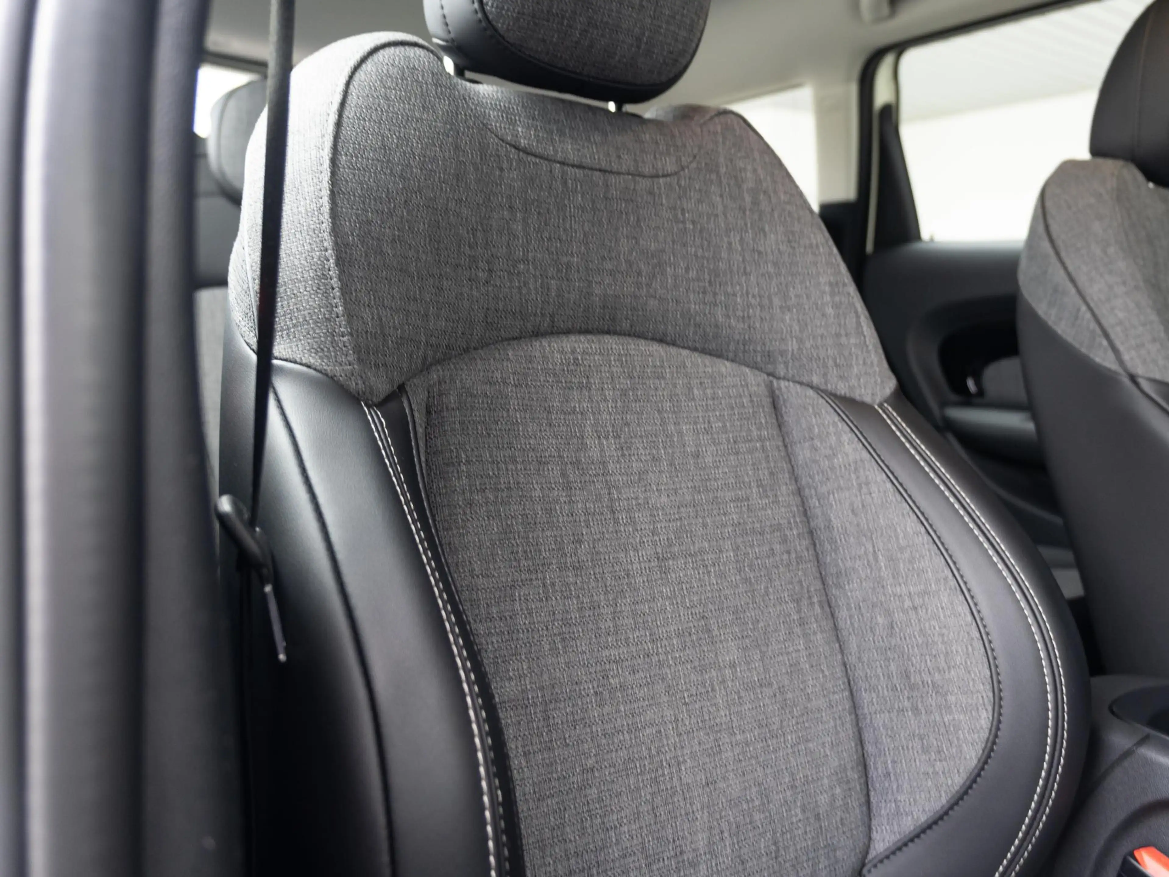 MINI One Clubman Classic + Business Edition + Apple Carplay — photo 13