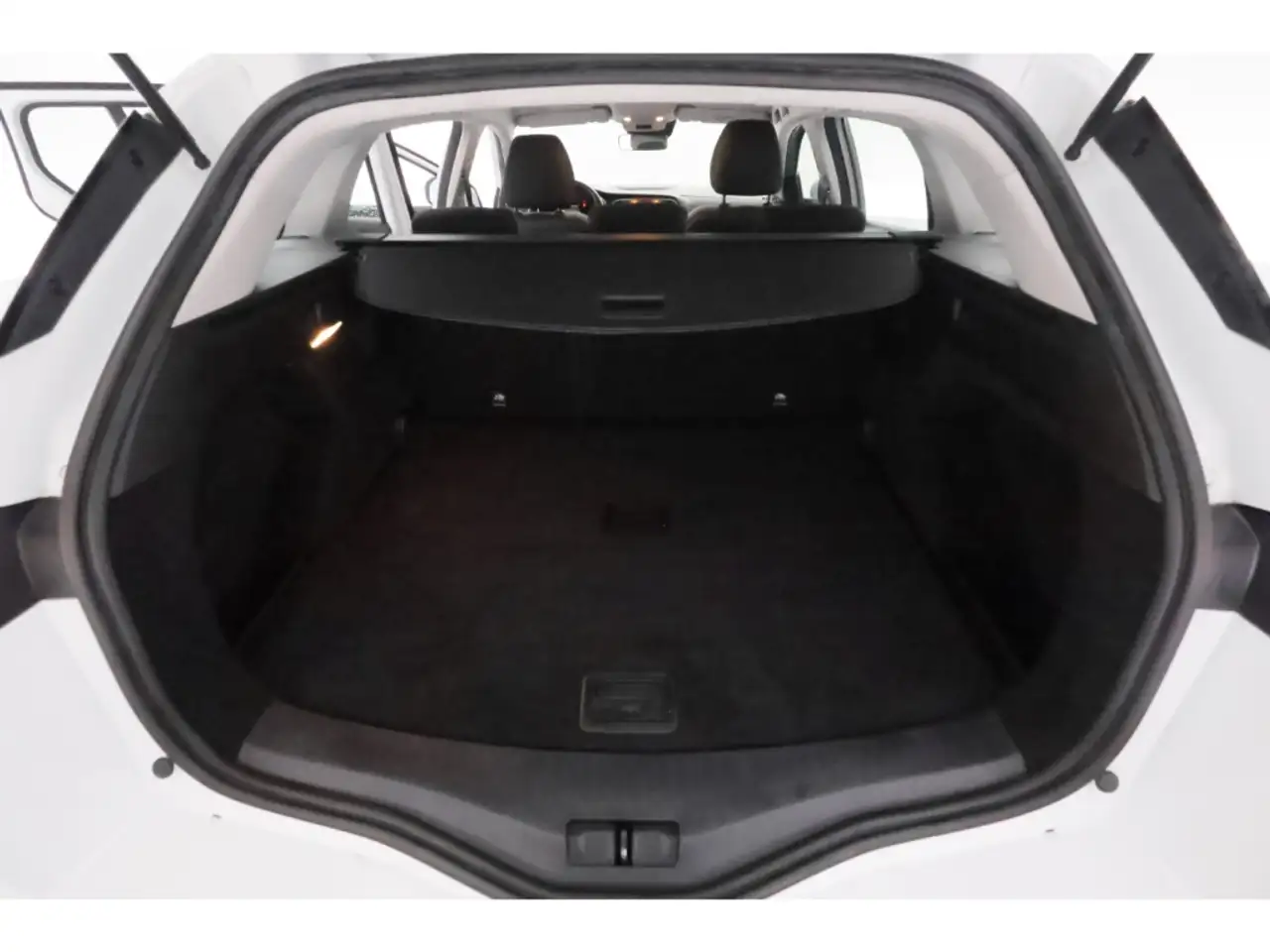 Renault Megane IV 1.3TCe Grandtour 140 Zen+LED+TEMPO+AHK 19