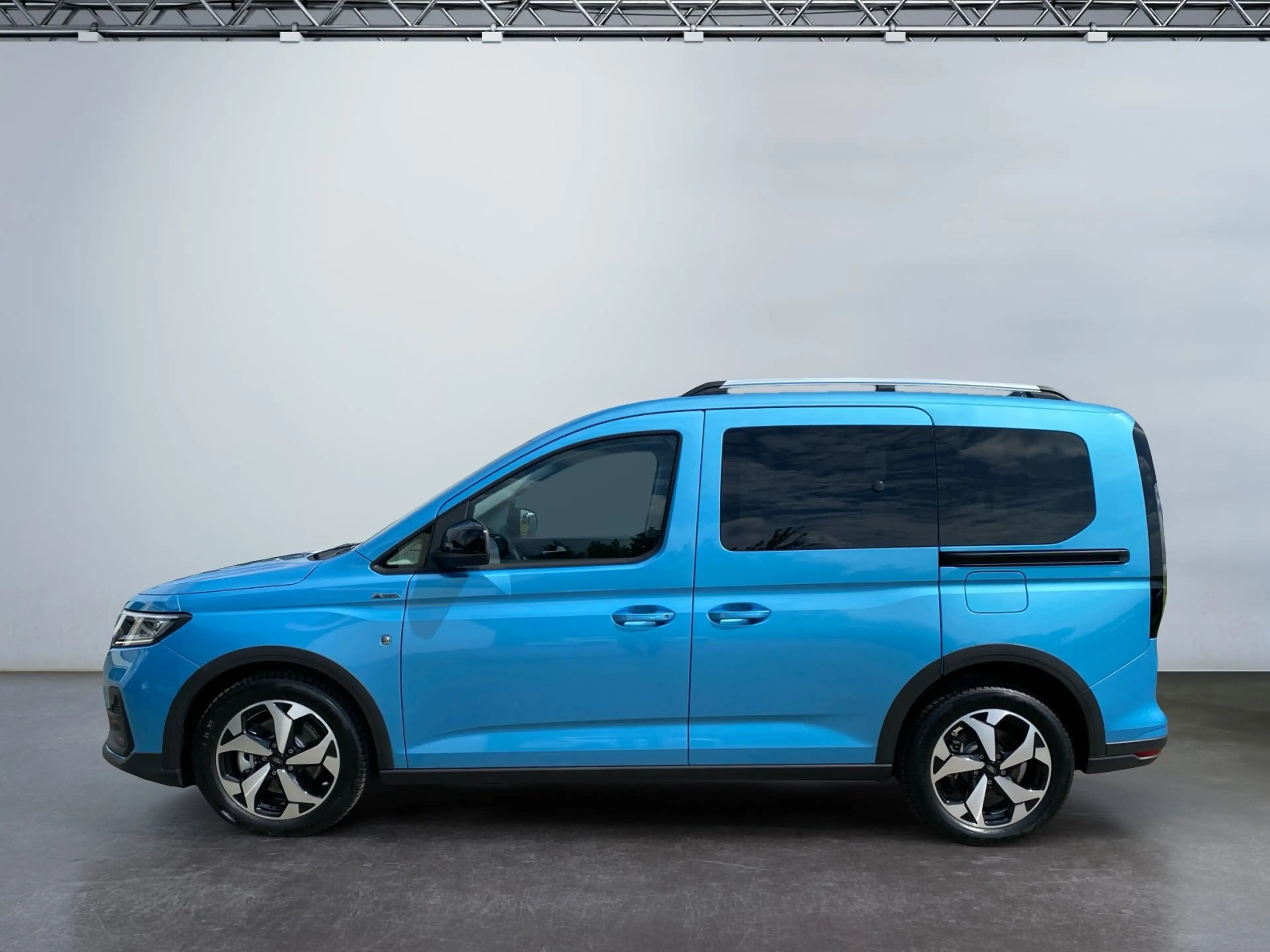Ford Tourneo Connect Active 2.0 ACC+PDC+KAM+NAVI — photo 3