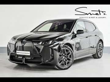 xDrive45/ M Pack/ Driving PRO-Parking PRO-Soft Clo