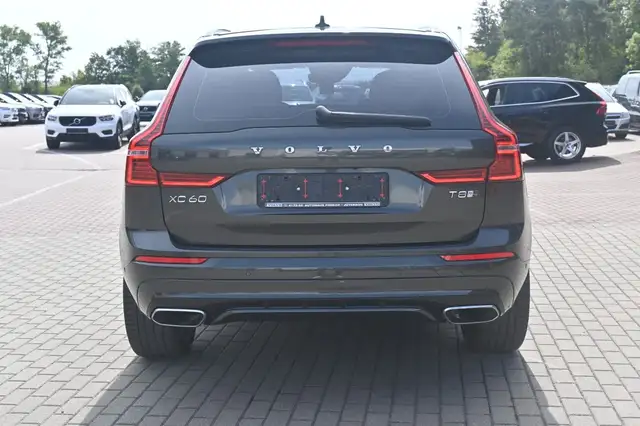 Volvo XC60 view 4