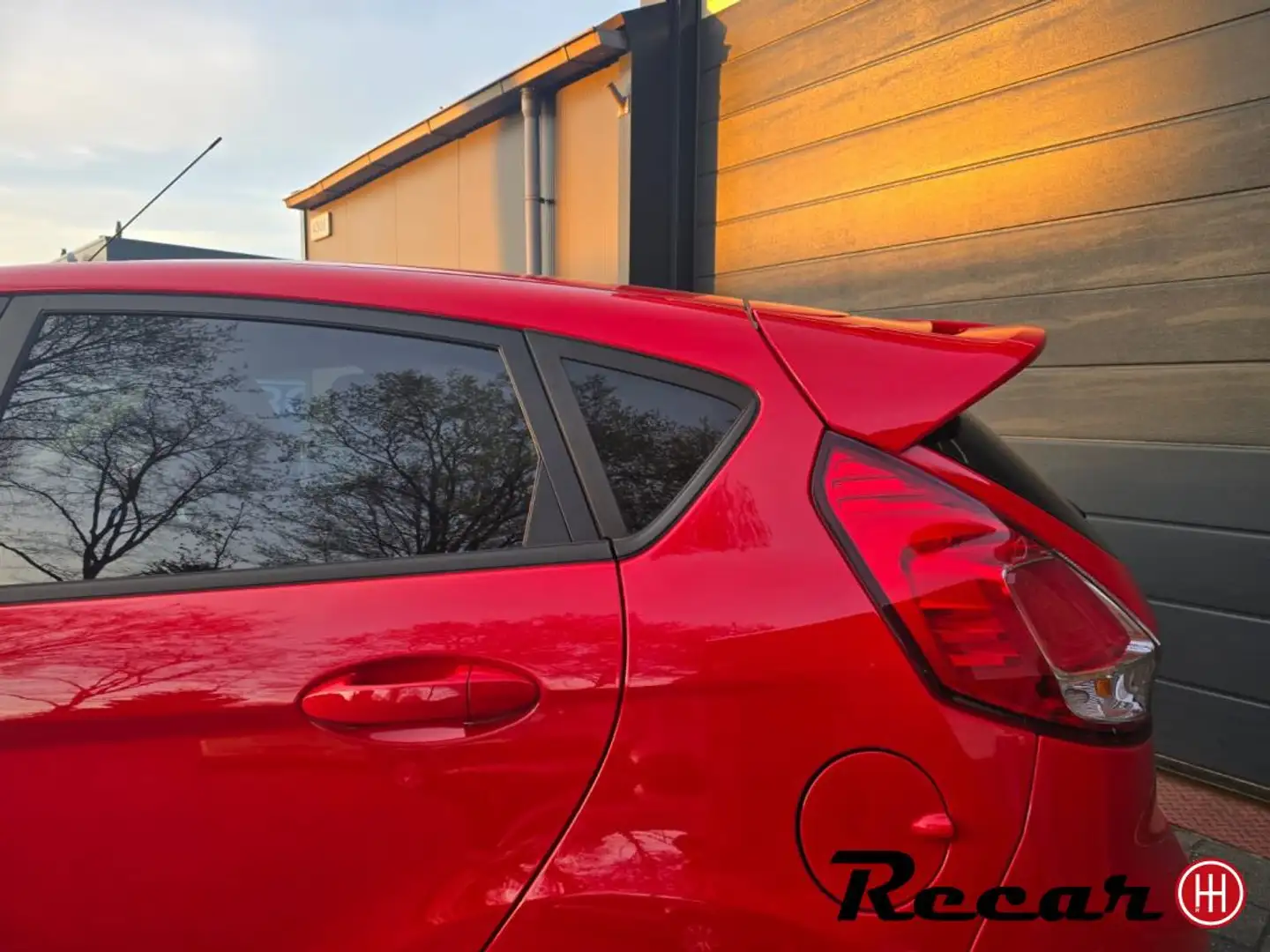 Ford Fiesta 1.0 EcoBoost Hot Hatch/ST/5Drs/Plaatje Rojo - 2